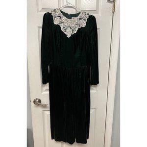 Vintage Lanz Originals Green Velvet Dress Long Lace Modest 10